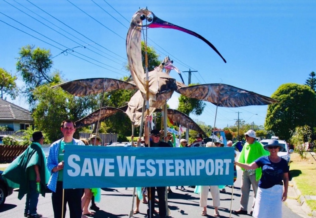 Saving Westernport Bay A community takes on AGL 3CR Community Radio